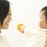 母親がアトピーだと80％の子どもがアトピーに？